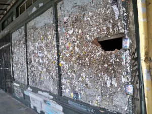 Clean Wall at Decatur and Esplanade